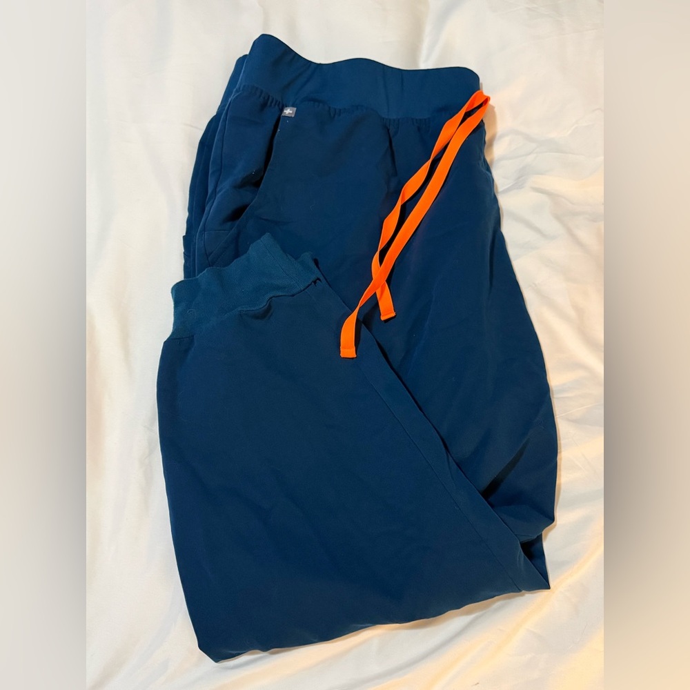 Figs 5XLP dark teal jogger